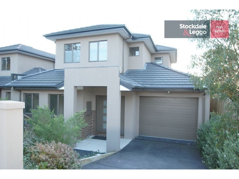 2/14 Pinewood Drive, Mount Waverley VIC 3149