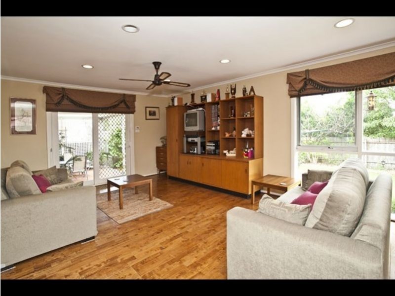 18 Gyton Avenue, Glen Waverley VIC 3150