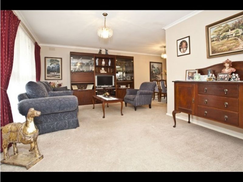 18 Gyton Avenue, Glen Waverley VIC 3150