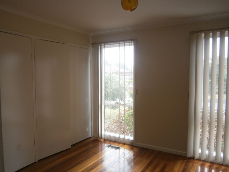 21 Nettlebeck Road, Clayton South VIC 3169
