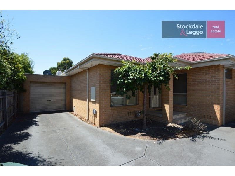 2/13 Juniper Avenue, Glen Waverley VIC 3150