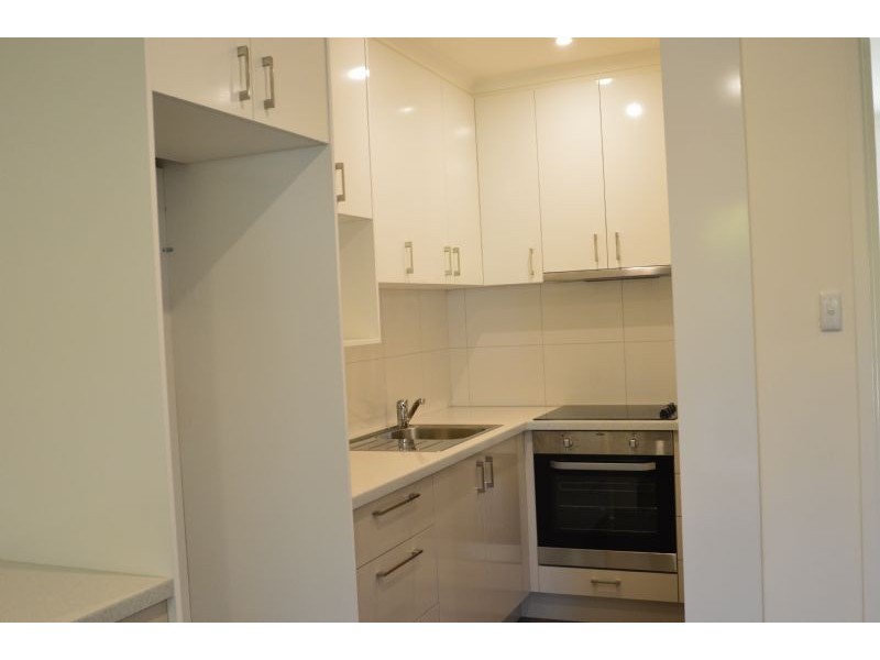 14/80 Woornack Road, Carnegie VIC 3163