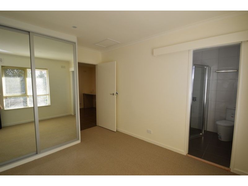 14/80 Woornack Road, Carnegie VIC 3163