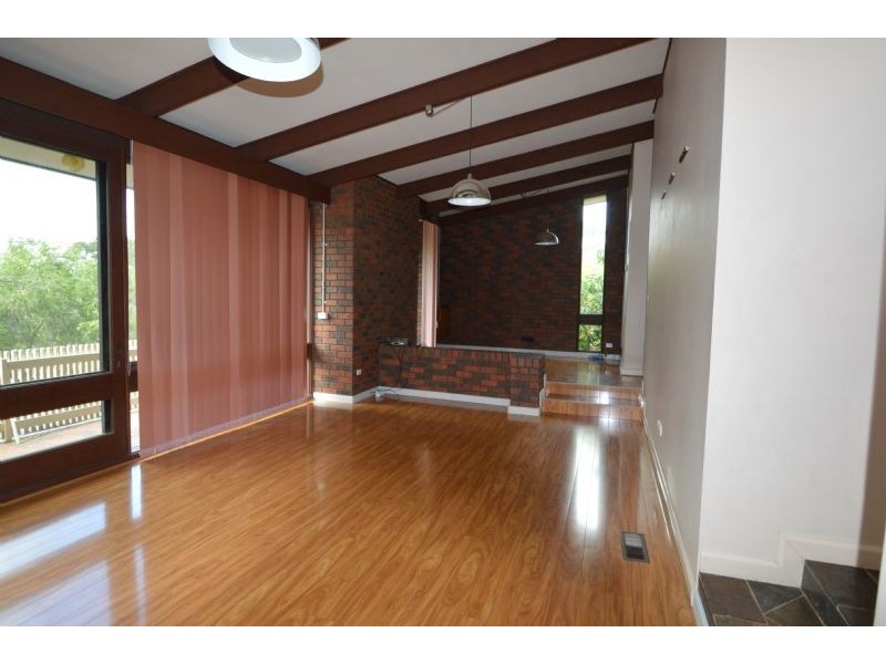 17 Grantley Drive, Glen Waverley VIC 3150