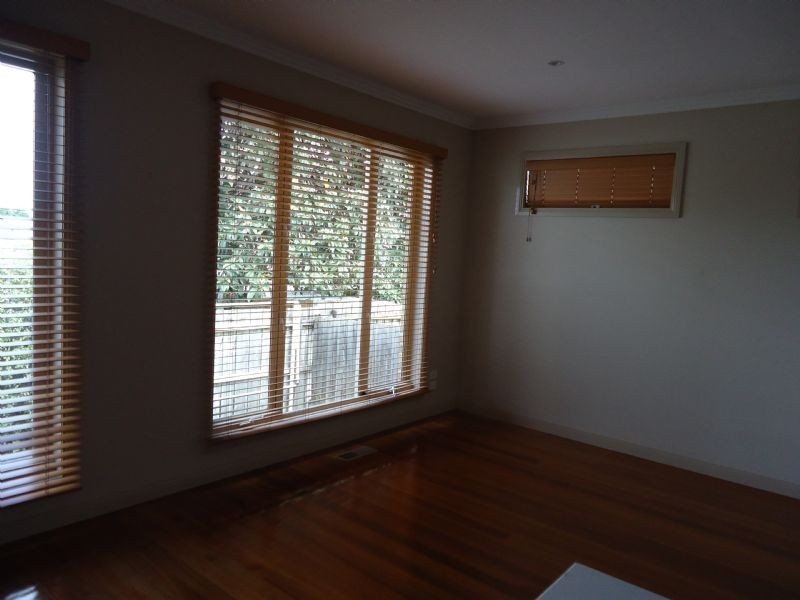 2/22 Jacqueline Road, Mount Waverley VIC 3149