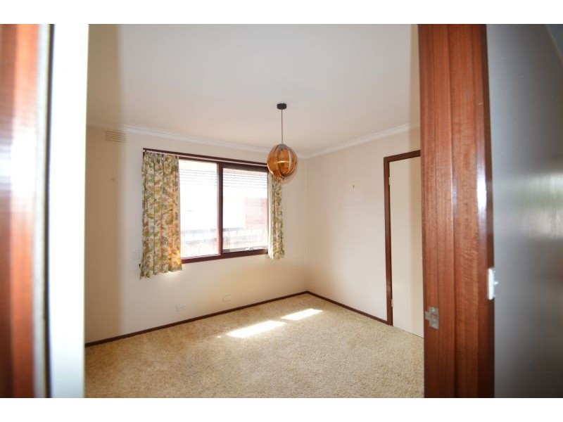 10 Worthing Avenue, Burwood East VIC 3151