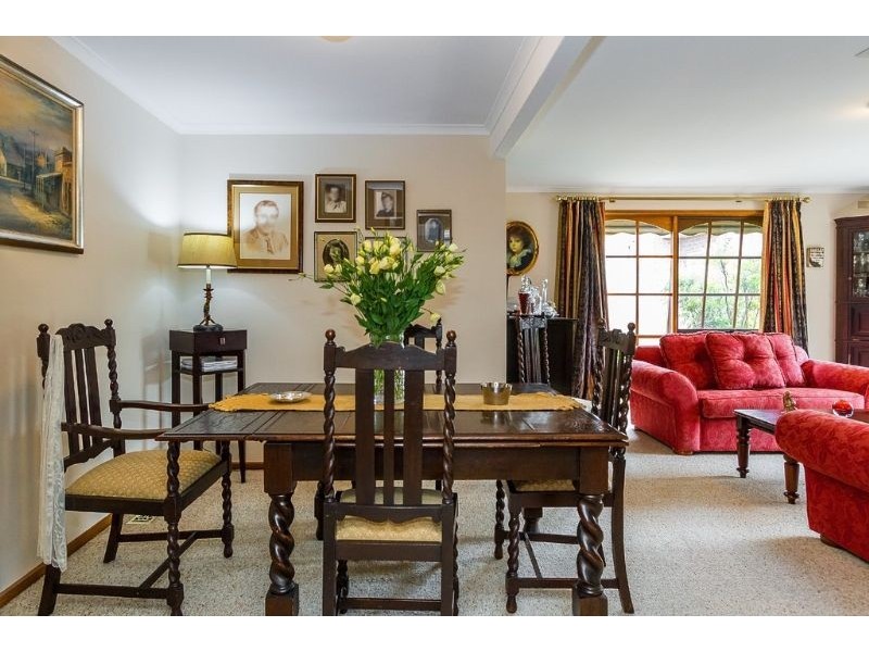 2 Copnal Court, Glen Waverley VIC 3150