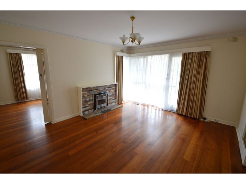 5 Viewpoint Avenue, Glen Waverley VIC 3150