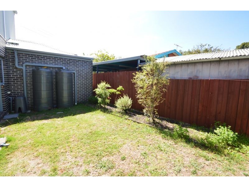 2/23 Barron Court, Dandenong North VIC 3175