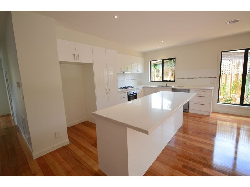 1/13 Kenwood Crescent, Ringwood VIC 3134