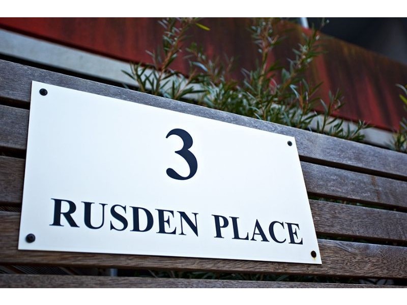 11/3 Rusden Place, Notting Hill VIC 3168