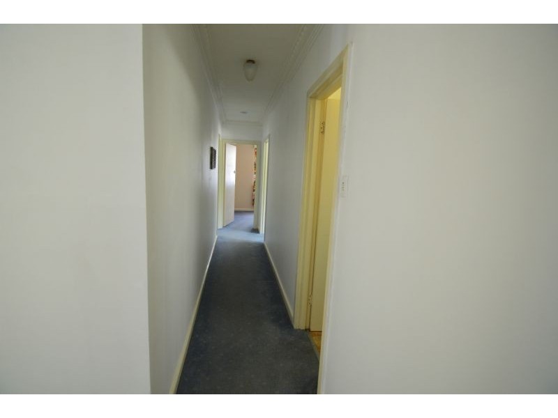 4 Walker Road, Mount Waverley VIC 3149