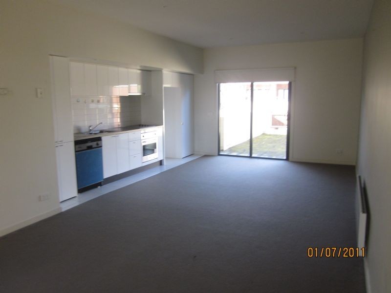 7 Leaf Court, Clayton VIC 3168