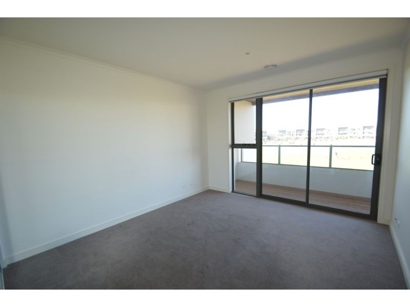 4 Peterleigh Place, Mulgrave VIC 3170