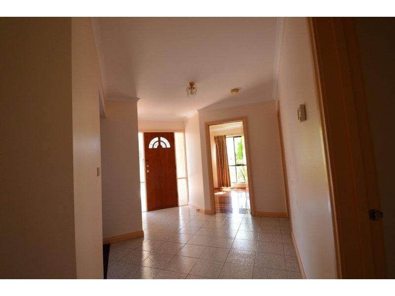 1/34 Darbyshire Road, Mount Waverley VIC 3149