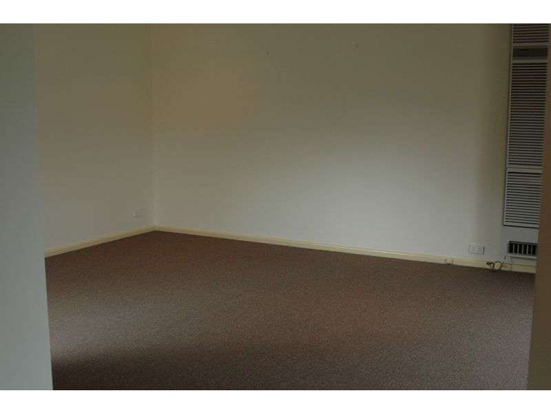 846 High Street Road, Glen Waverley VIC 3150