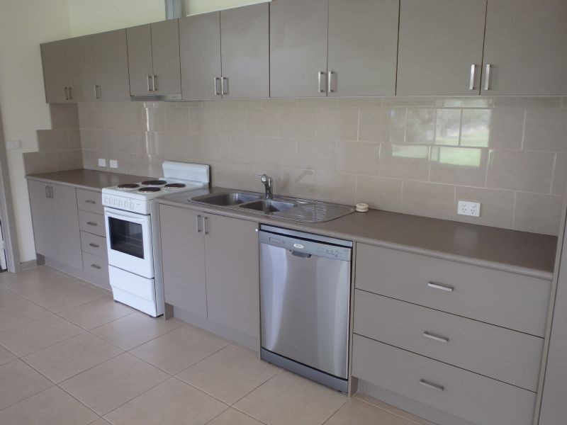 8 Edith Street, Glen Waverley VIC 3150