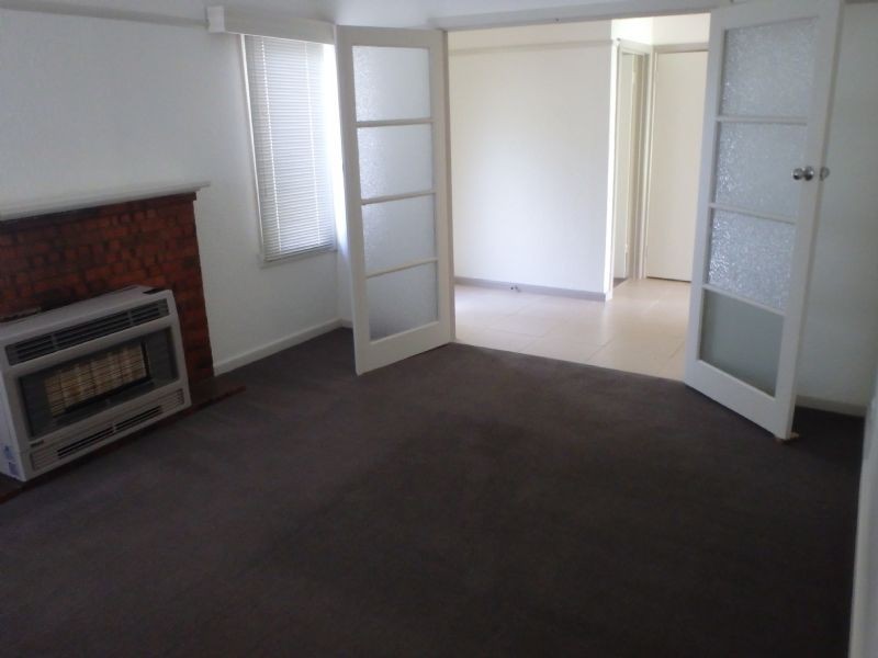 8 Edith Street, Glen Waverley VIC 3150