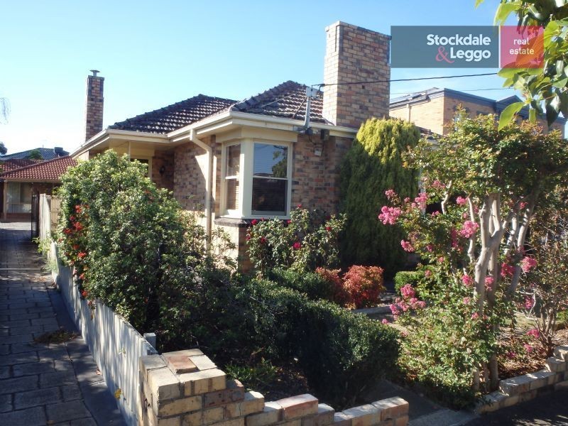 1/4 Glenmore Grove, Mount Waverley VIC 3149