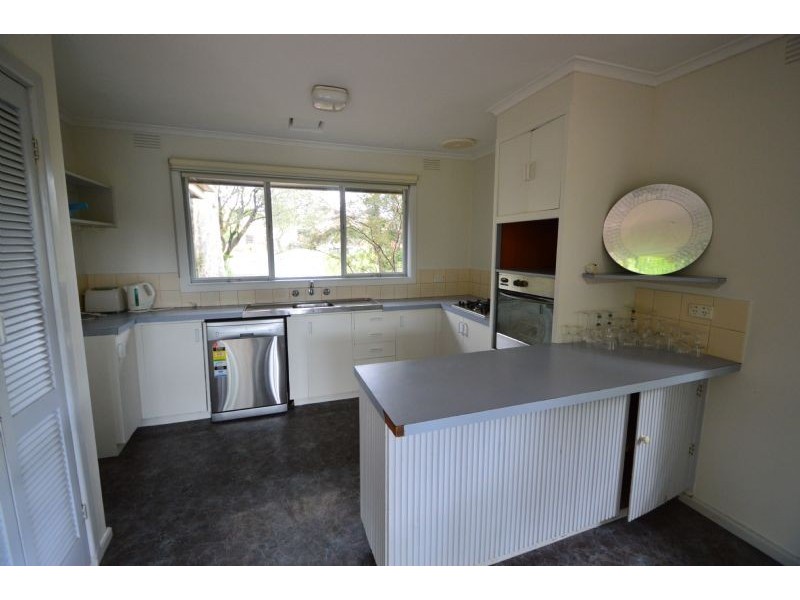 1 Grange Court, Notting Hill VIC 3168