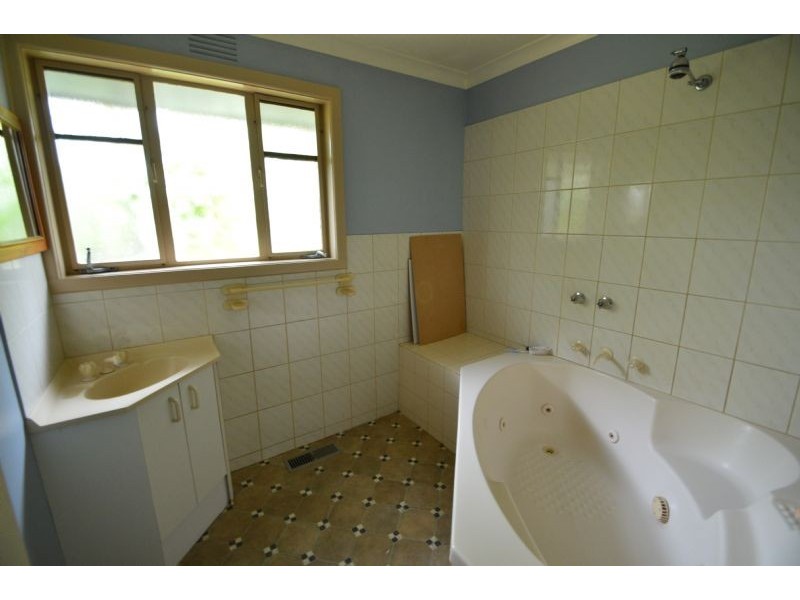 1 Grange Court, Notting Hill VIC 3168