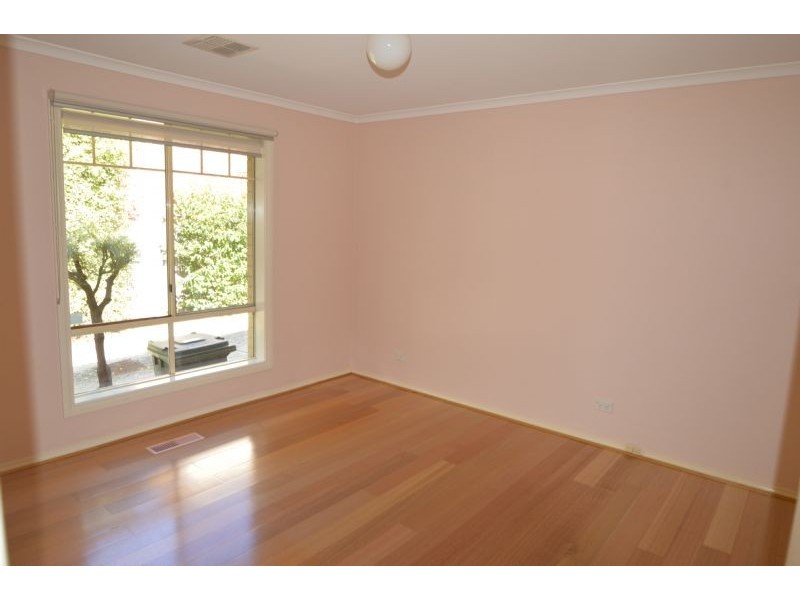 1/22 Hammence Street, Glen Waverley VIC 3150