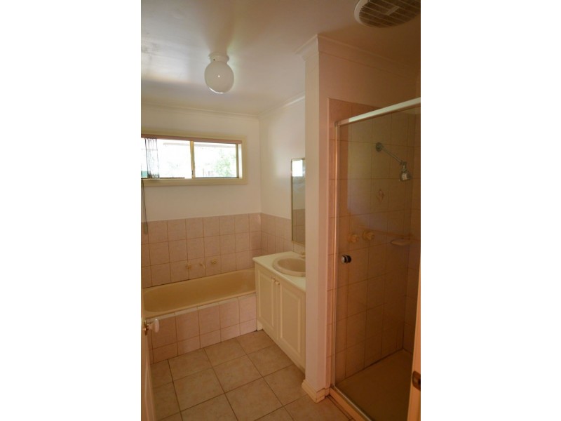 1/22 Hammence Street, Glen Waverley VIC 3150