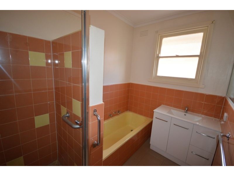 20 Mayfield Drive, Mount Waverley VIC 3149