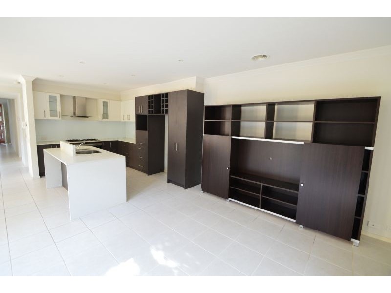 1 Cox Lane, Burwood VIC 3125