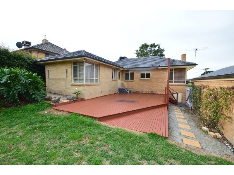 44 Avonhurst Drive, Glen Waverley VIC 3150