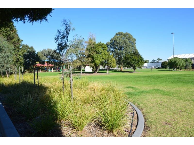 2/75 Marlborough Street, Bentleigh East VIC 3165