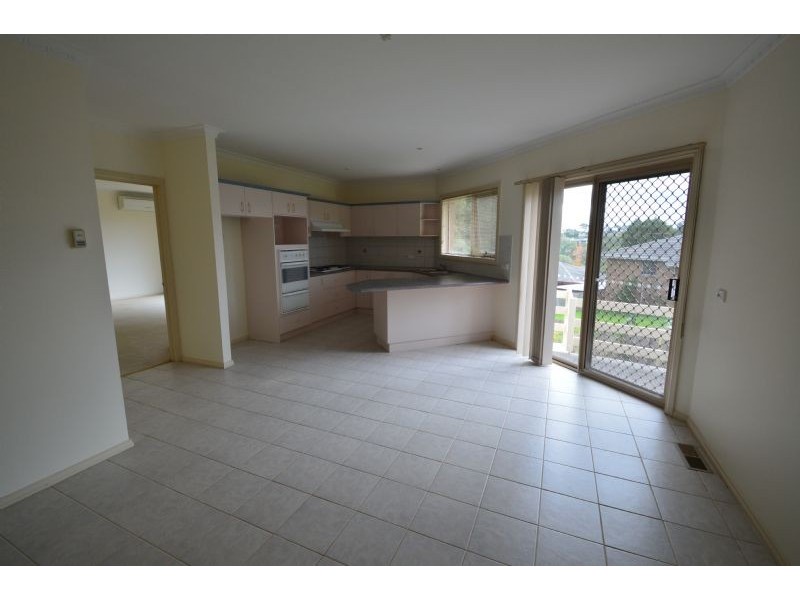 2/3 Hovea Court, Mount Waverley VIC 3149