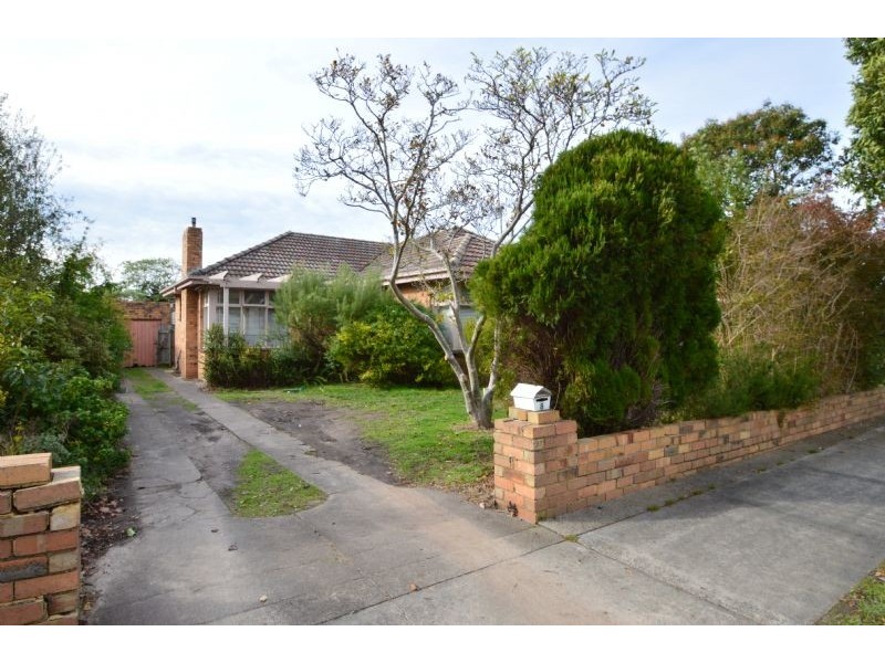 8 Panoramic Grove, Glen Waverley VIC 3150