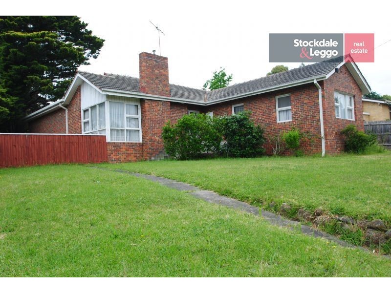 40 Lemana Crescent, Mount Waverley VIC 3149