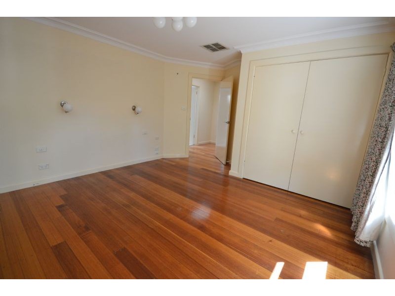 49 Jubilee Street, Mount Waverley VIC 3149