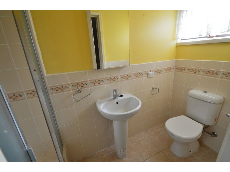 21 Paxton Drive, Glen Waverley VIC 3150