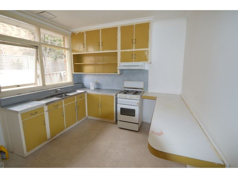 10 Pinewood Drive, Mount Waverley VIC 3149