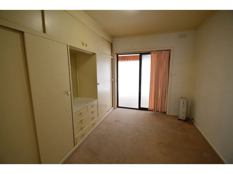 10 Pinewood Drive, Mount Waverley VIC 3149