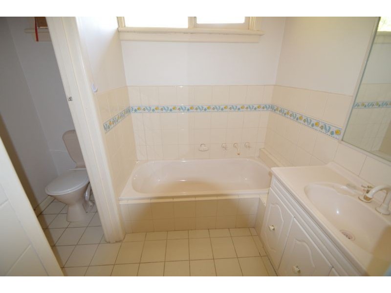 25 Edith Street, Glen Waverley VIC 3150