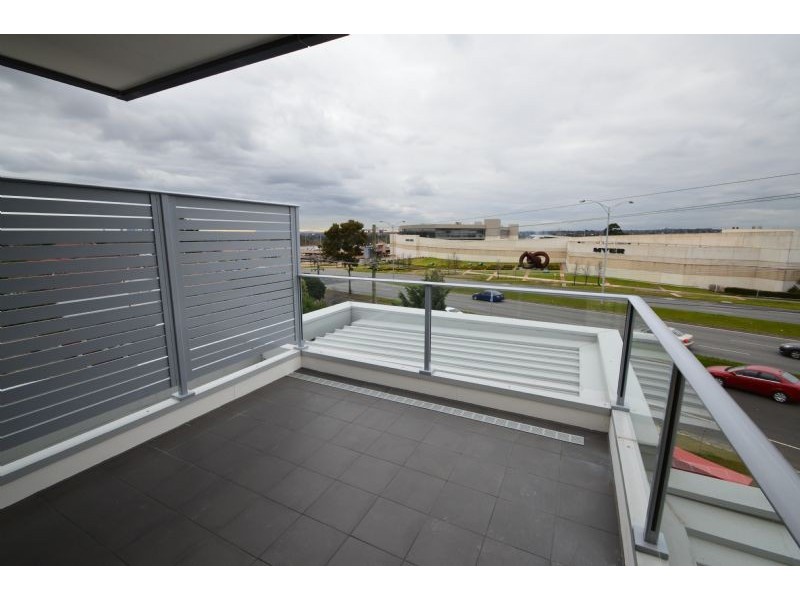 204/1330 Dandenong Road, Hughesdale VIC 3166