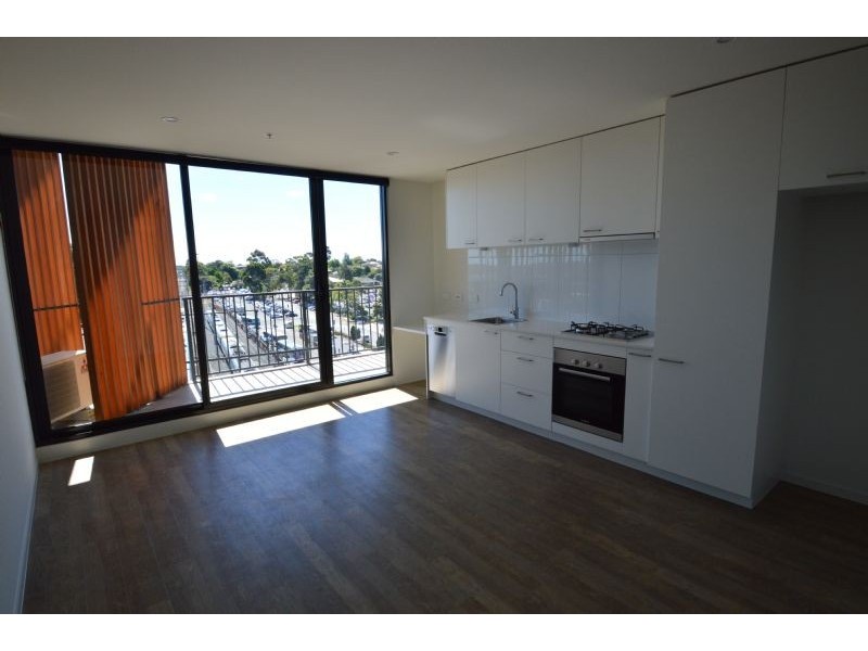 811/55 Kingsway, Glen Waverley VIC 3150