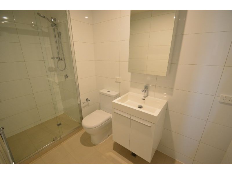 811/55 Kingsway, Glen Waverley VIC 3150