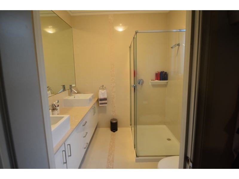 26 Doynton Parade, Mount Waverley VIC 3149