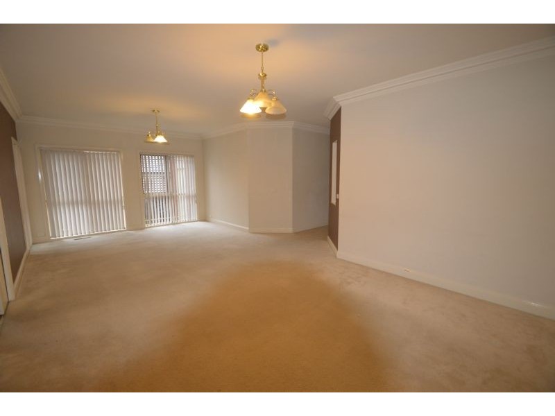 11B Coomleigh Avenue, Glen Waverley VIC 3150