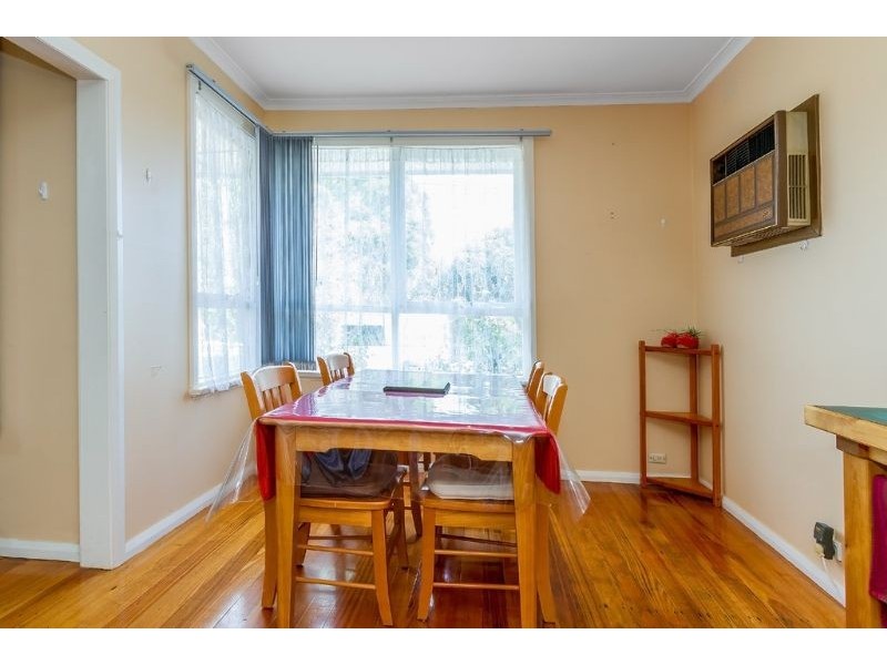 34 Kauri Grove, Glen Waverley VIC 3150