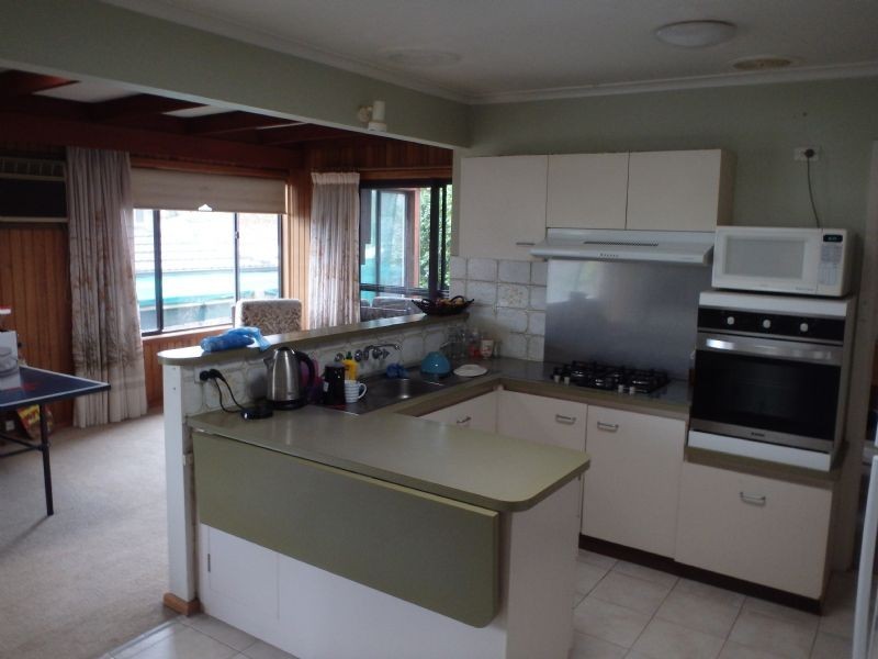 35 Hampshire Road, Glen Waverley VIC 3150