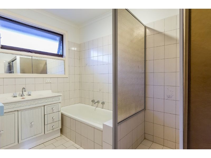 1 Entally Drive, Wheelers Hill VIC 3150