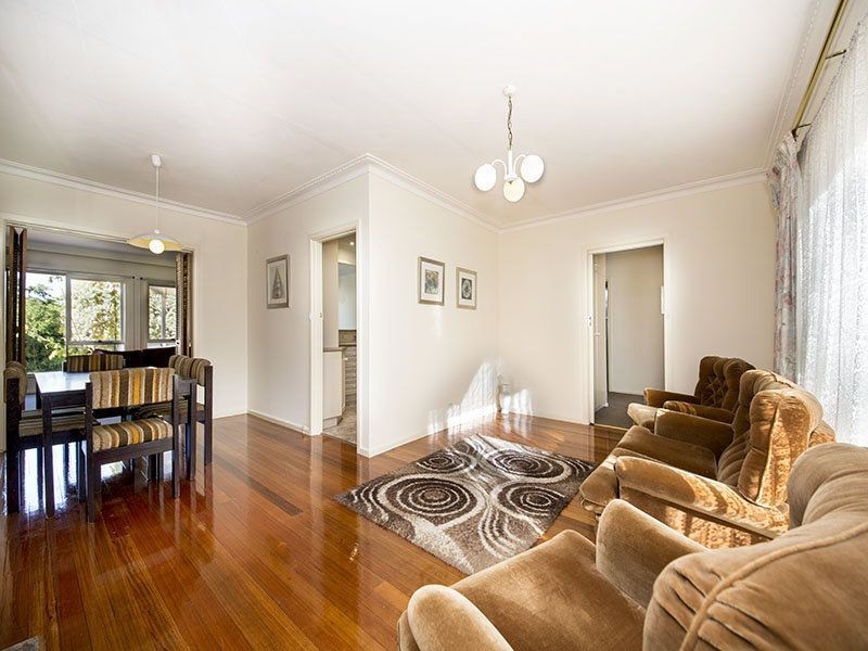 31 Le Gallienne Crescent, Mulgrave VIC 3170
