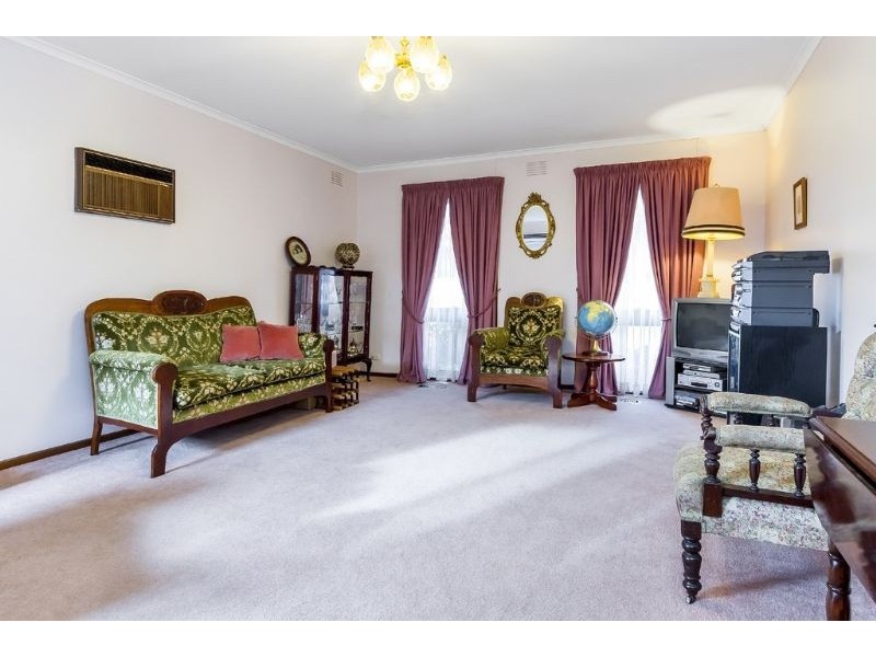 11 Henderson Court, Glen Waverley VIC 3150