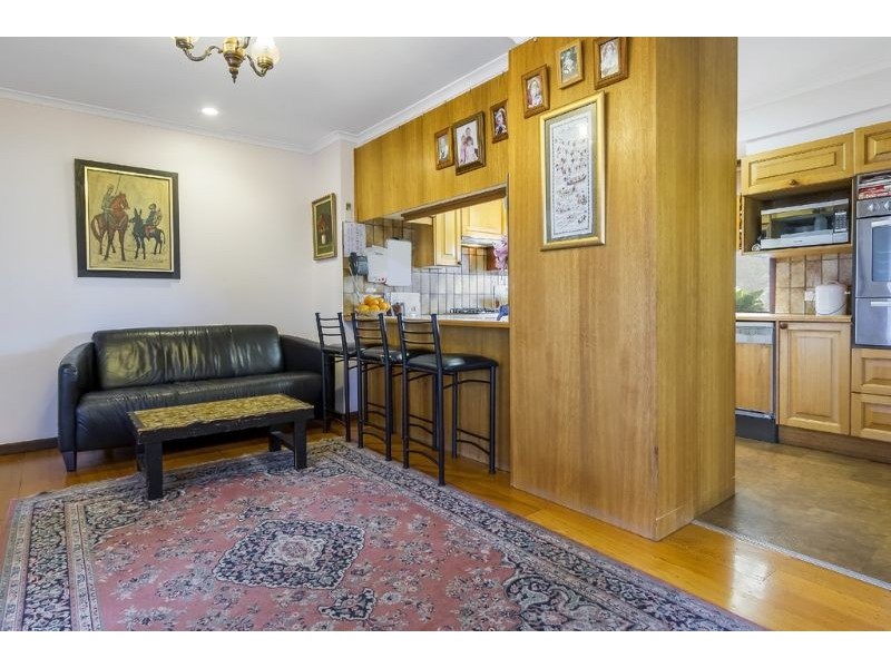 11 Henderson Court, Glen Waverley VIC 3150